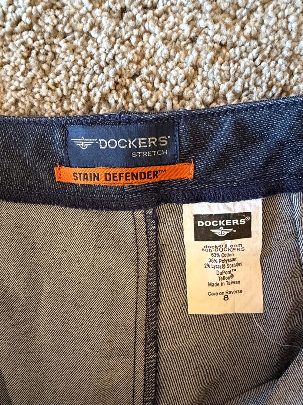 Dockers Stretch Pants in Dark Blue women’s size 8